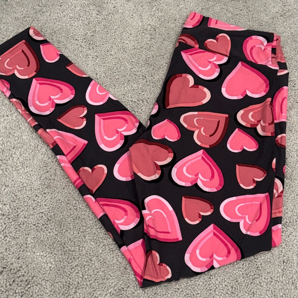 Lularoe leggings (one size) valentines hearts